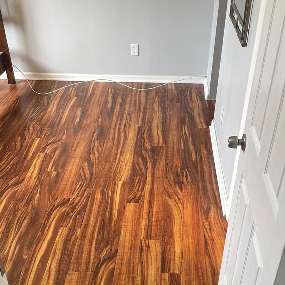 Warren Carpet and Floors business image in Warren, MI